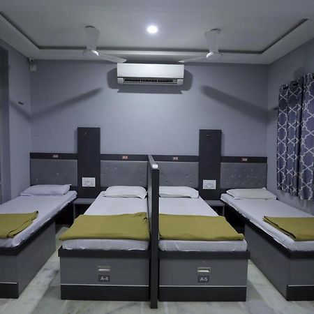 Royal Guest House Bhuj Exterior foto